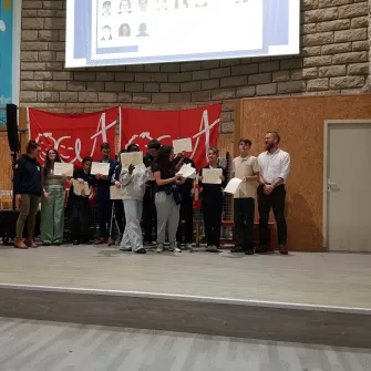 Remise des diplômes DNB 25, Félicitations
